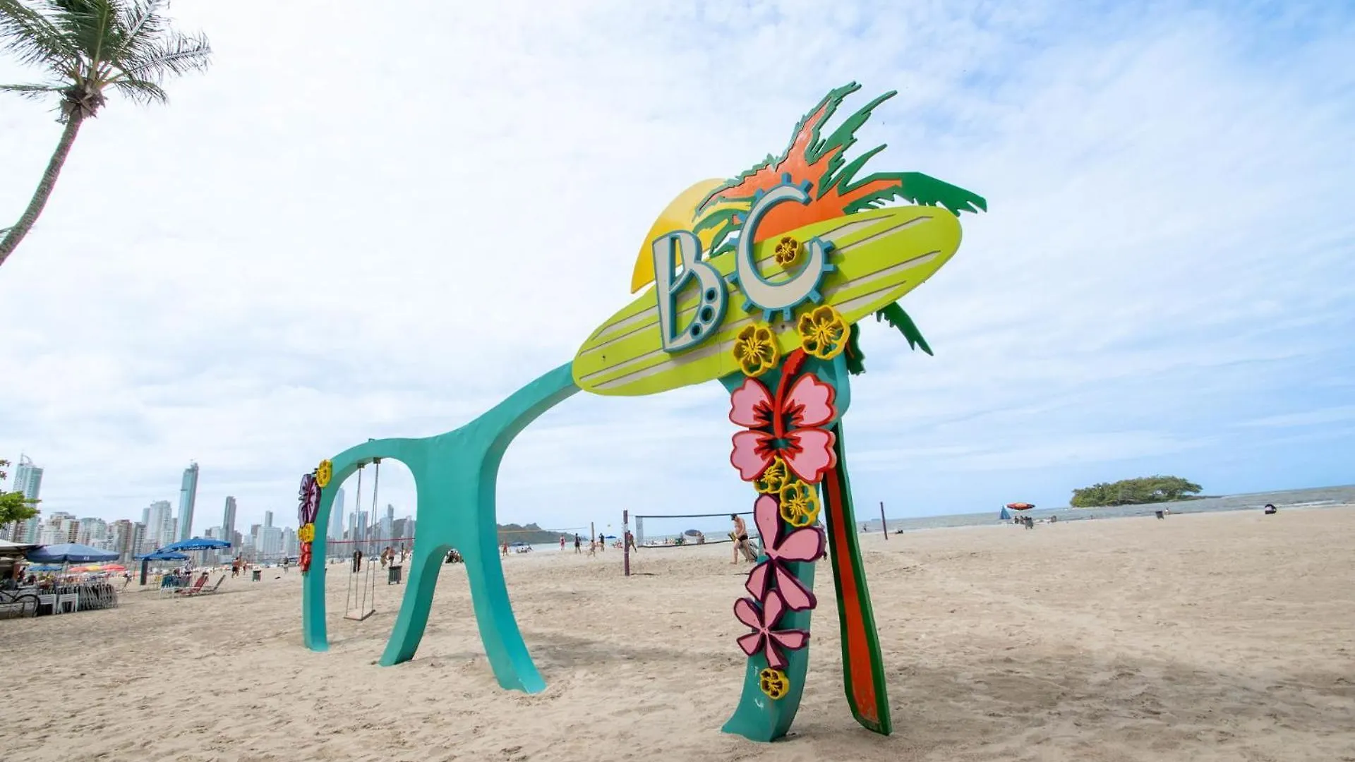 Apto Prox. A Praia Central No Centro De Bc Rb6578 Balneário Camboriú 0*,  Brasilien